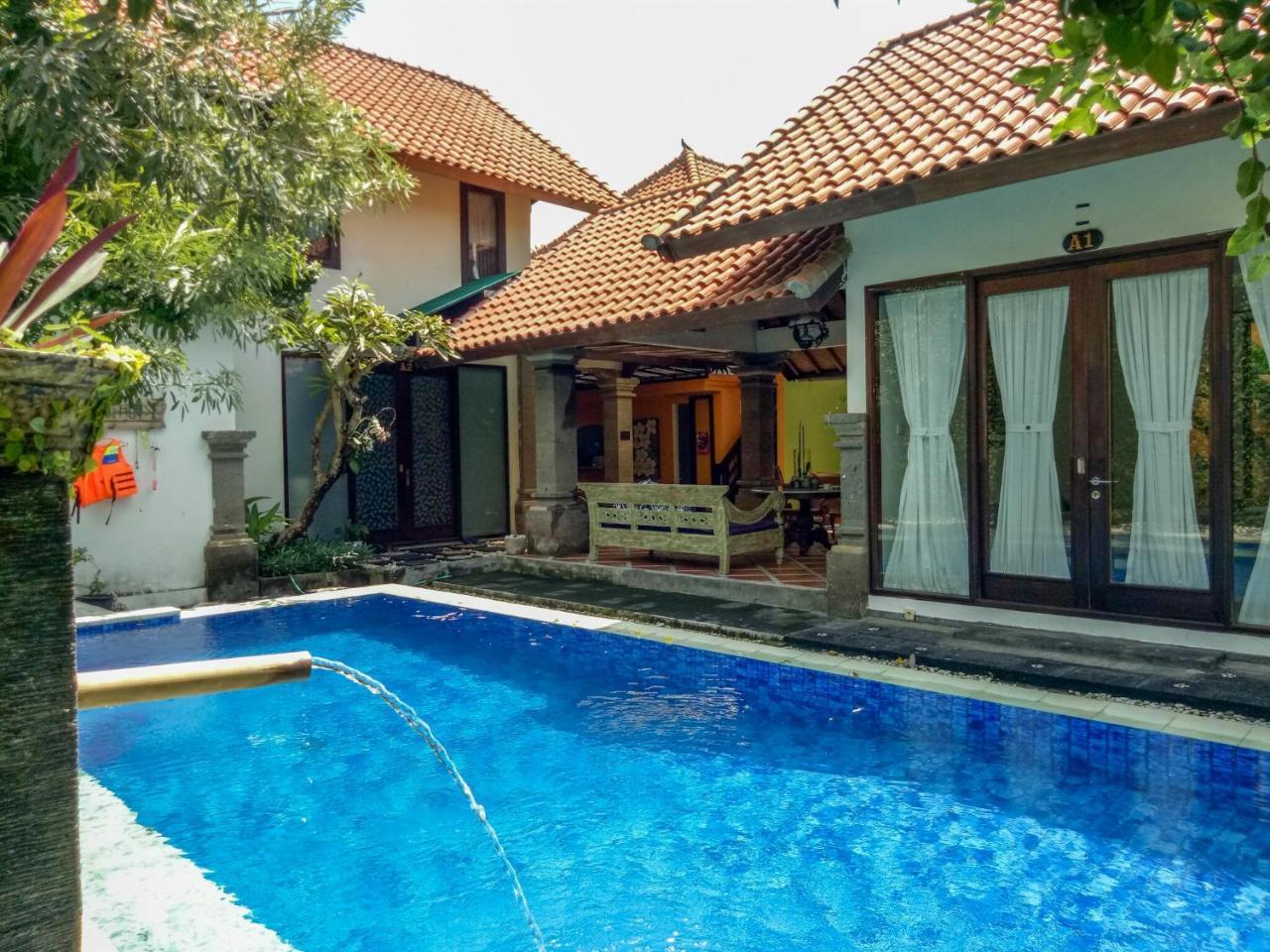 بالي Kelapa Guest House Jimbaran Redpartner المظهر الخارجي الصورة